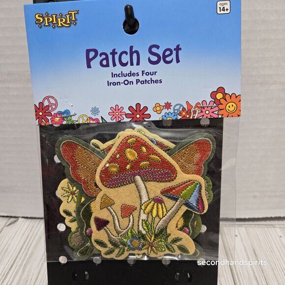 Spirit Halloween Groovy 60's Iron Patch Set Peace, Mushroom, Peace Sign 2pkgs - Picture 5 of 7